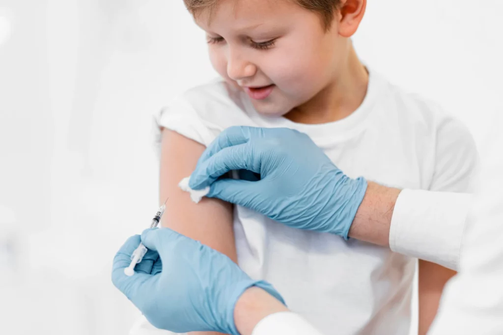 Parents encouraged to book free children’s flu vaccines this midterm